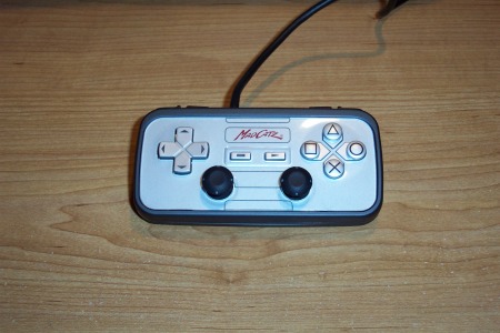 Madcatz Retrocon